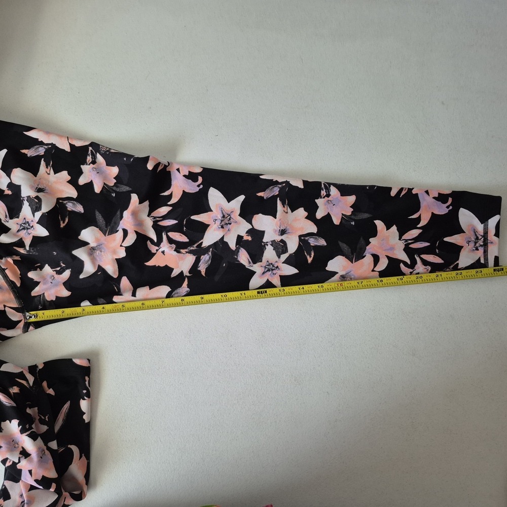 Victoria Secret Leggings Womens‎ Size12 Black Floral Print Essential - Picture 5 of 6